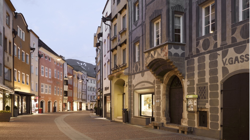 LED-CONVERSION IN BRUNECK/BRUNICO 2