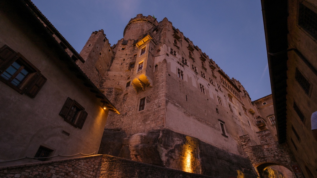 Illuminazione dinamica del castello in Trentino – Castello del Buonconsiglio 3