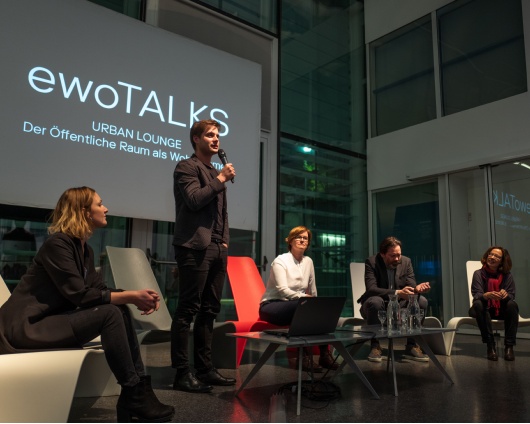 Volles Museion zum ewoTALK über Wohlfühlen im öffentlichen Raum 1