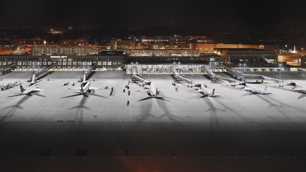 AEROPORTO DI STOCCARDA 2