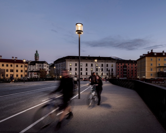 Il nuovo ponte di Innsbruck — Più che un semplice spazio per attraversare il fiume 4