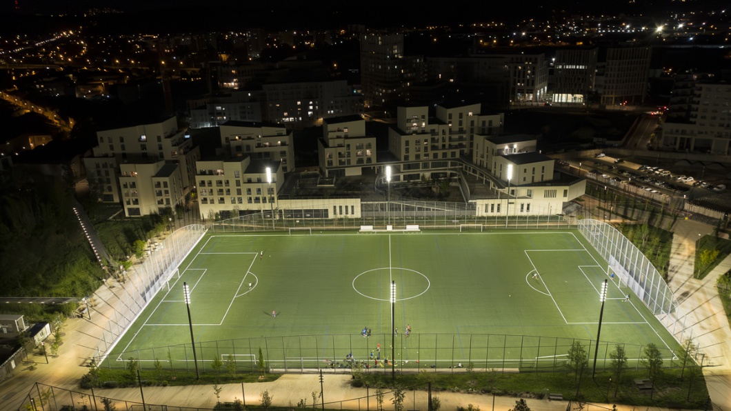 ordeaux-pparecchi-su-misura-per-il-giardino-sportivo