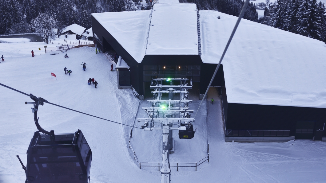 SPIELJOCHBAHN FÜGEN, ZILLERTAL VALLEY 1