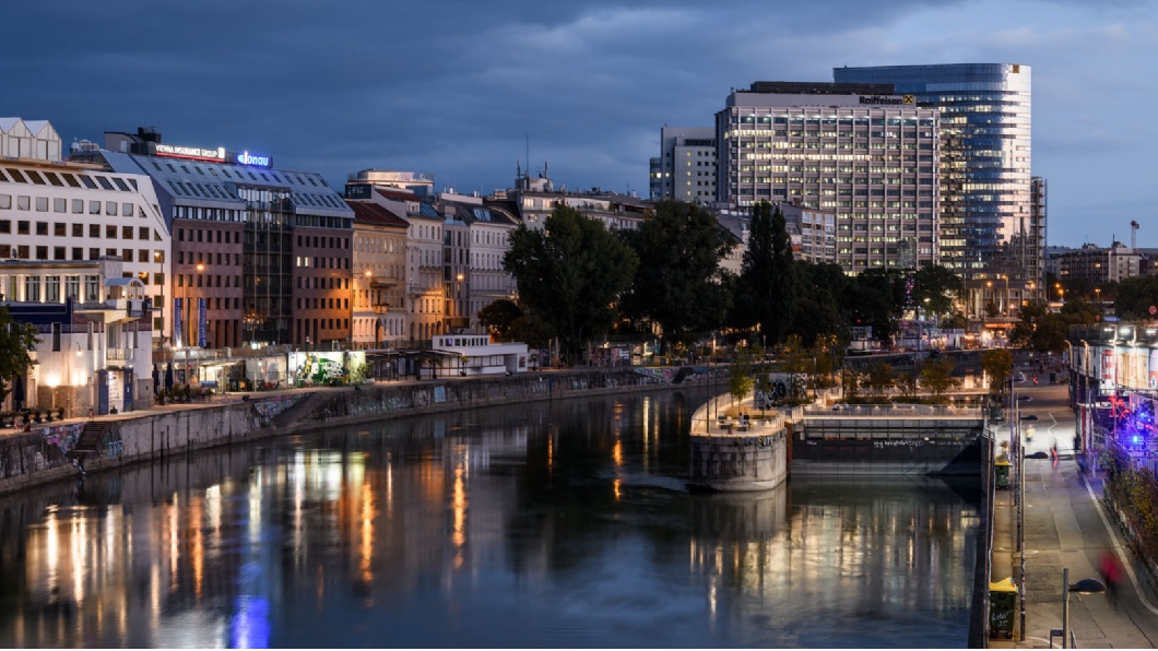 ewo PORTA LA METROPOLI DI VIENNA SOTTO UNA NUOVA LUCE 3