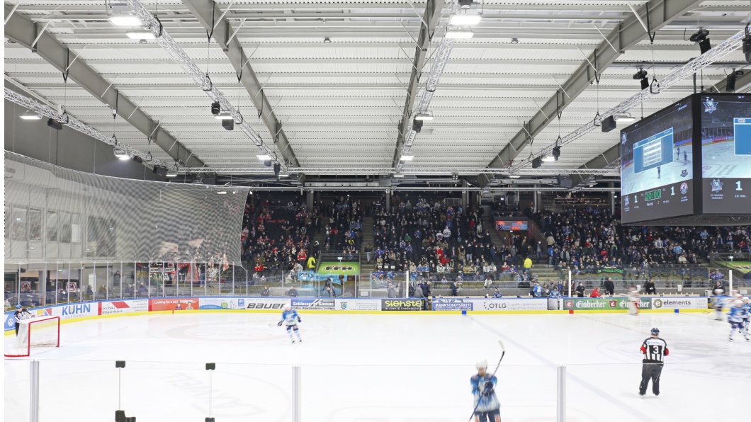 HIGH-PERFORMANCE LIGHTING FOR PROFESSIONAL HOCKEY IN THE KASSEL STADIUM 1