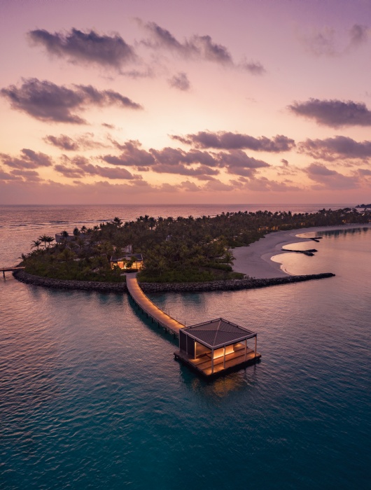 Fari Islands — Atmospheric lighting in the paradise of the Maldives 1